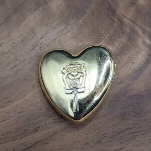 Yogi Bear‎ 2010 Variety Club Hanna-Barbera Heart Lapel Pin Gold Tone